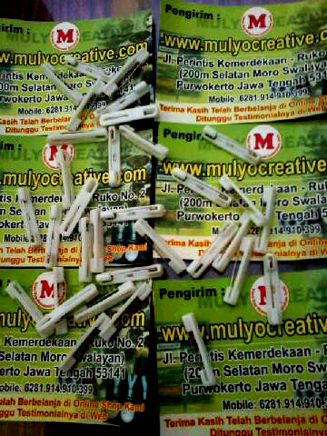 Peniti plastik berwarna putih susu, peniti plastik peniti name tag peniti plastik nama dada peniti plastik name tag dadaPeniti plastik berwarna putih susu, peniti plastik peniti name tag peniti plastik nama dada peniti plastik name tag dadaPeniti plastik berwarna putih susu, peniti plastik peniti name tag peniti plastik nama dada peniti plastik name tag dada