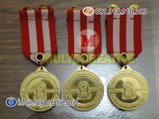 medali penghargaan2