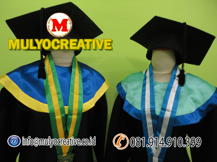 JUBAH WISUDA