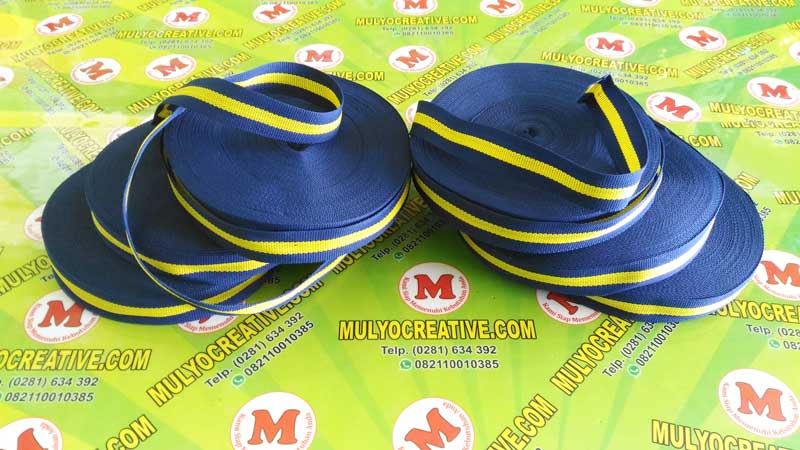 Pita Medali Warna Biru, Kuning